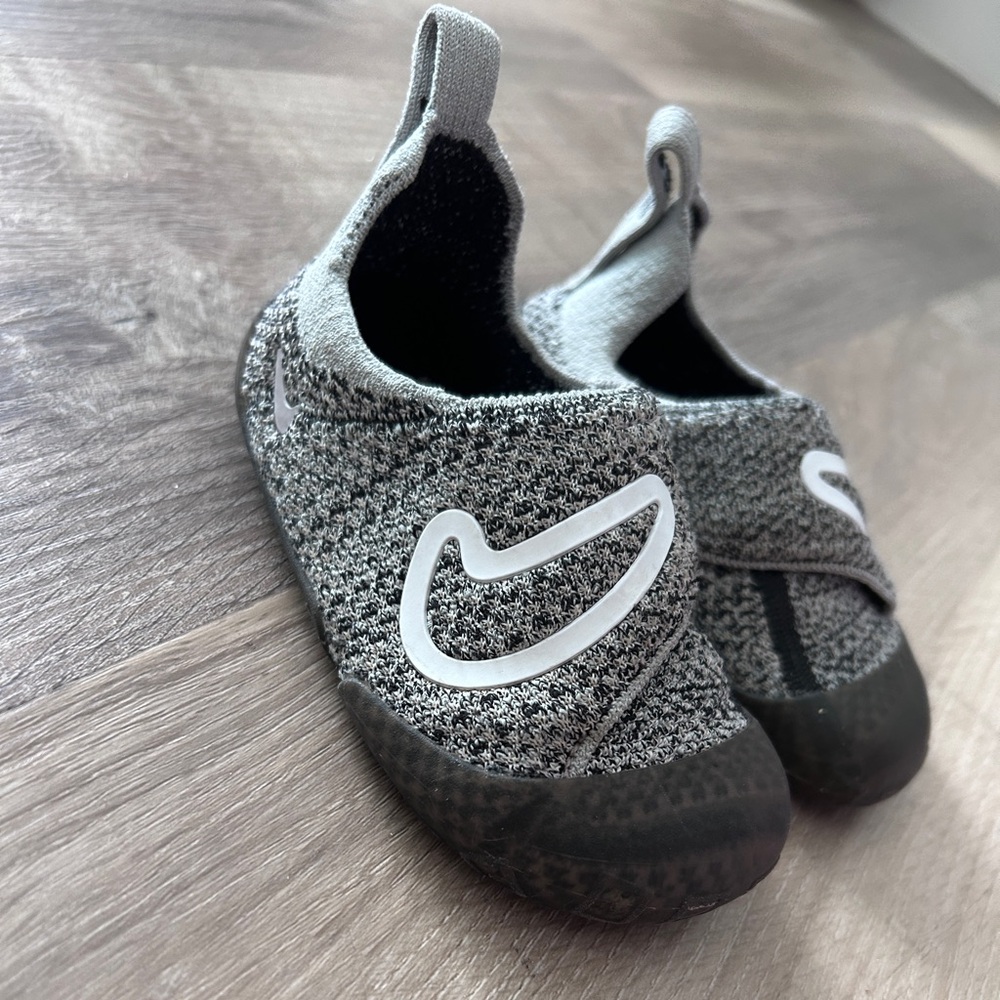 Nike Swoosh1
Baby / toddler shoes